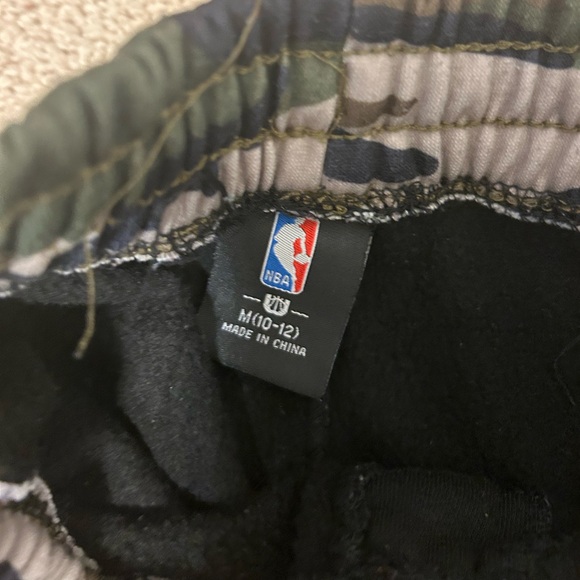 Boy’s Jogger Sweatpants Bundle - Set of 3 - NBA 76ers, Members Mark Size M 10/12 - Picture 6 of 12